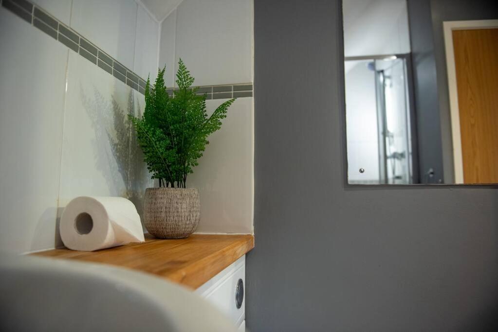 The Nest - Cosy And Quiet 1 Bed Central Apartman Buckingham Kültér fotó